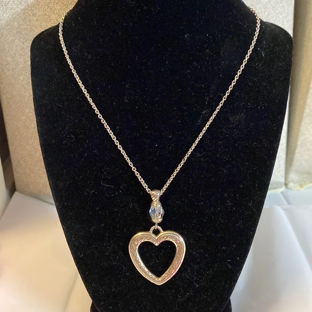 Brighton vintage‎ Heartland etched open heart pendant collar necklace